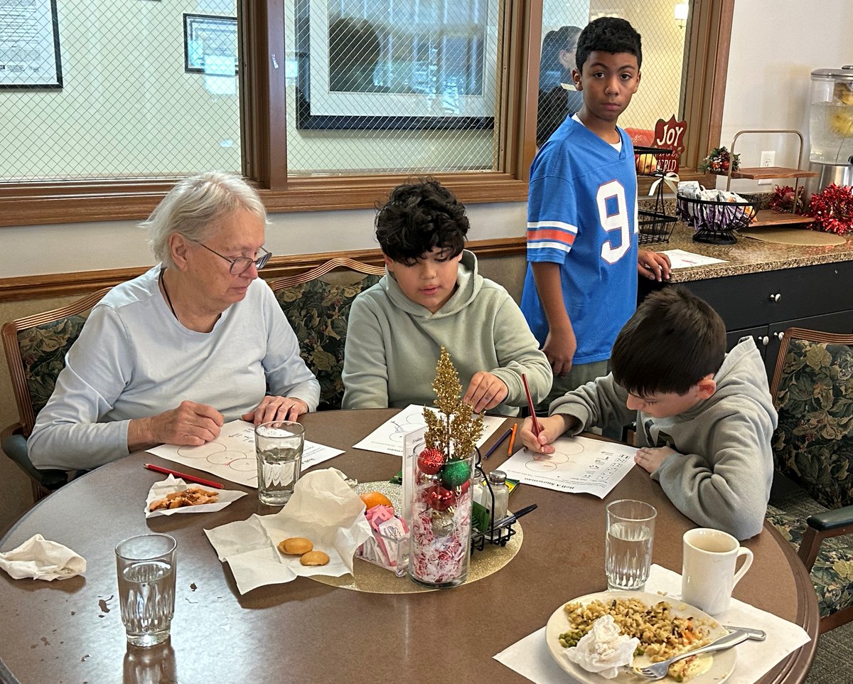 White Pine Middle School’s Learning Community 6-3 spent a day recently at Edgewood Senior Living, creating festive crafts and sharing smiles with residents. Our students loved connecting with the seniors and brightening their day with a little holiday creativity!