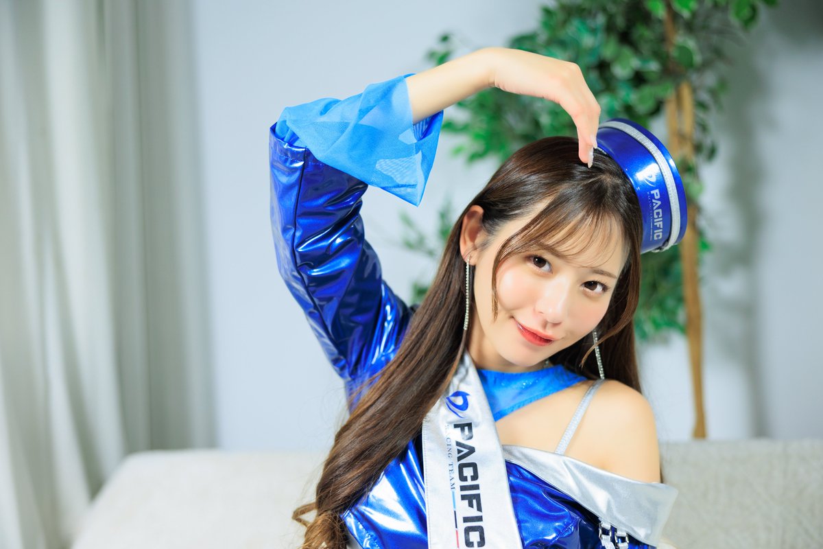 激レア未開封!!バドワイザー 飛行船ダイキャストバンク 毎月9つく日は #9号車の日 2025 PACIFIC RACING TEMA RA ラスト撮影会