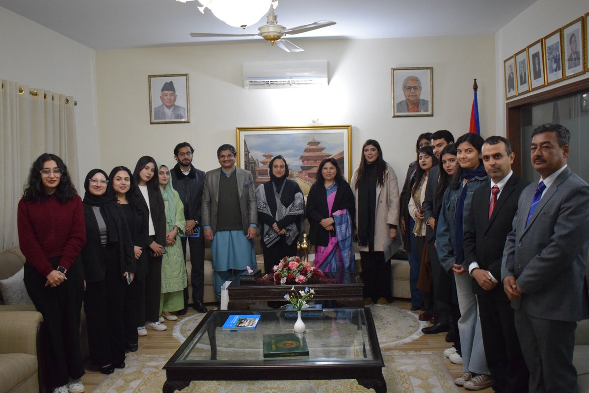NepEmbIsb's tweet image. The Embassy organized an interaction program with a group of Pakistani students pursuing multiple disciplines at various Universities and young professionals of Pakistan today. We thank the Institute of Peace and Diplomatic Studies of Pakistan for coordination.