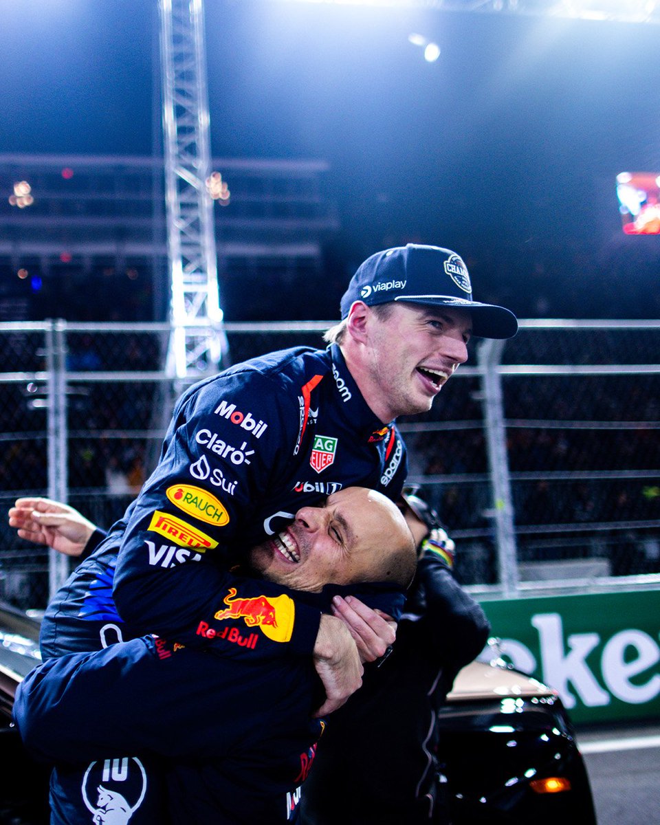 MaxArgento33's tweet image. 🚨 | GP CONTINUARÁ SIENDO INGENIERO DE MAX VERSTAPPEN EN 2026.