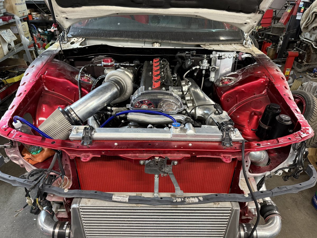 今日はマック食べたい気分だから帰りましょ👍