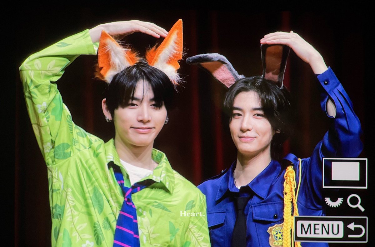 ถึงจะทำใจไม่ได้แต่ตามใจวันดอร์ทุกอย่าง วันดอร์บอกยิ้มหน่อยค่ะ แล้วดูพวกนางยิ้ม 5555555555555555555555555555555555555555555555555555555555555555555555555555555555555555555555555555555555555555555555555555555555555555555555555555555555 พอใจละนะ ใช่ปะ (ใช่ พอใจมาก)