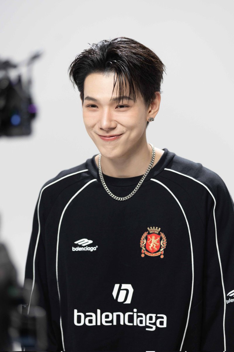 ไดโนเสาร์ย้าก🦖 tweet media