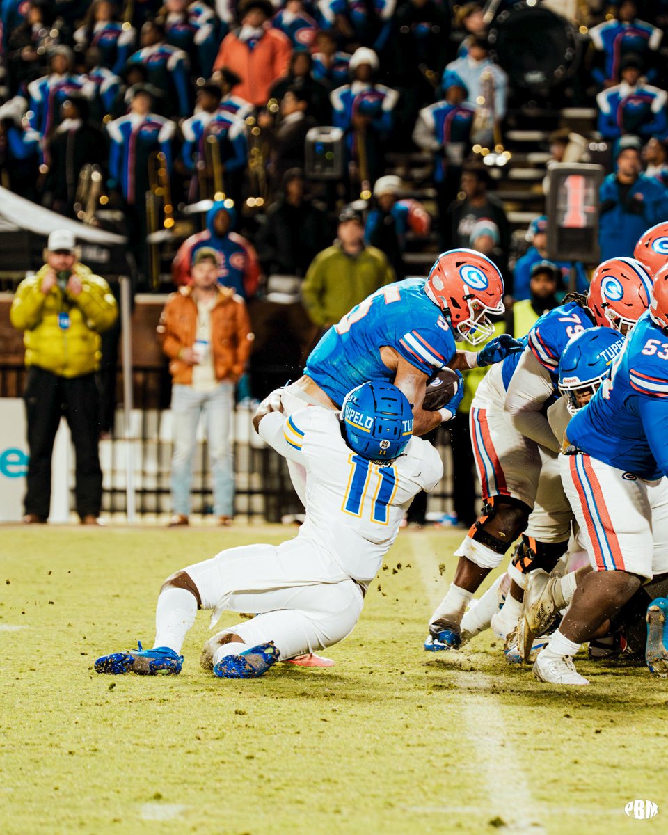 JermilJeffries's tweet image. Forever Thankful For Tupelo Football, Blessing To Be Able To Play The Sport I Love With My Brothers!!! Onto The Next Chapter..11 Out❤️ #SS
@JordanInTheSip @DYoung386 @ThardiN1235 @TupFB