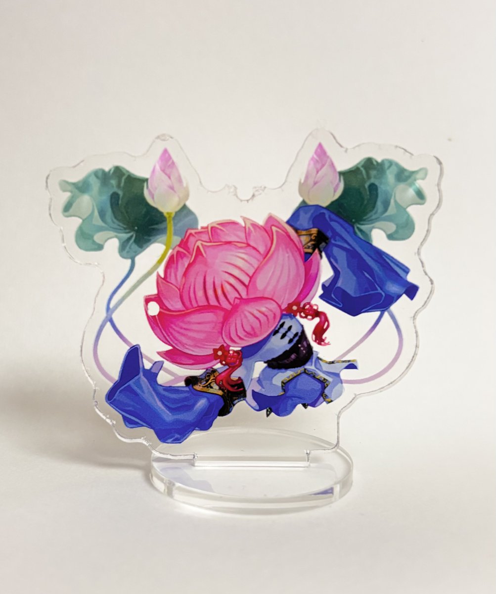 蓮の子がふわりと舞う一瞬を閉じ込めた、小さな神秘のアクリルスタンドです。可愛らしくも色気のある素敵なイラストの生みの親、幼川さん<a href="/ogawa_wa_wa/">幼川(おがわ)</a> に描いていただきました
#いぎょふぇす