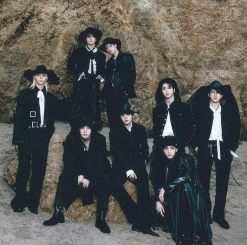 Rolling Stone has named "Stray Kids keep breaking records" as a moment that defind kpop in 2025. Mentioning breaking records with their world tour and each album release.