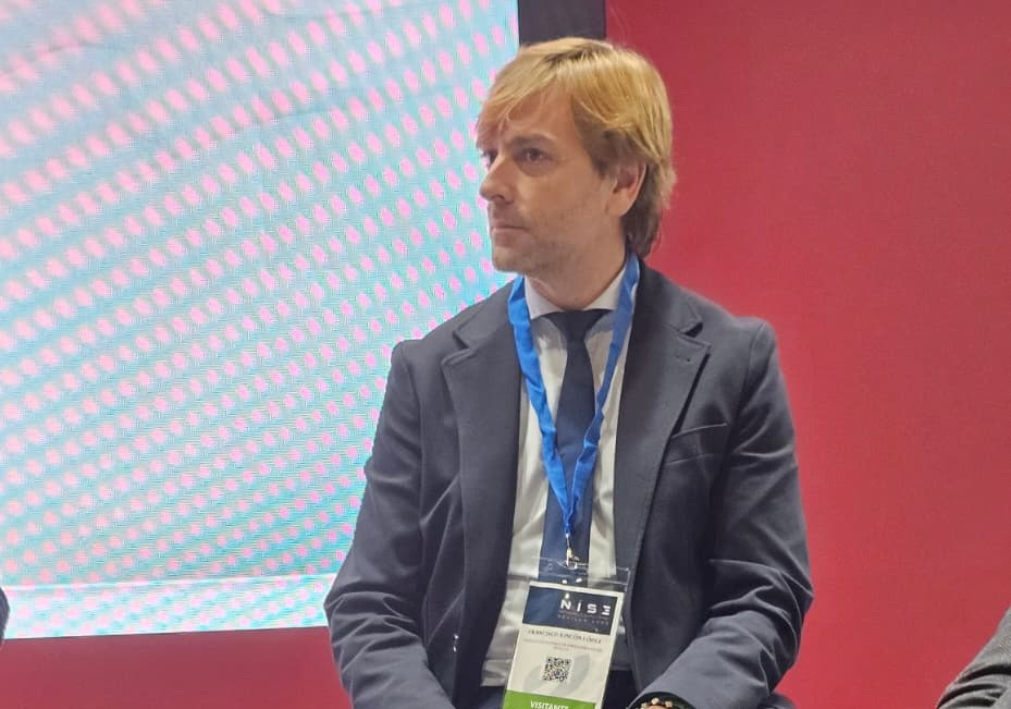 ParquePICA's tweet photo. 🔴Nuestro presidente @FranRinconl  participará en la jornada ‘10 Gbps SMART CAMPUS. Campus Universitarios, Parques Industriales y Centros Hospitalarios’, que se llevará a cabo el próximo 11 de diciembre en la sede de la Escuela de Organización Industrial (@eoi) en Sevilla. https://t.co/4TSNFQlAF5