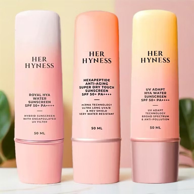 babemuay_'s tweet image. #Giveaway🎄꒱

#แจก กันแดด Herhyness ของใหม่ 
1 รางวัลเฉพาะ follower เท่านั้น !!! 

กติกา: รีทวิต+follow 
เมนชั่นสูตรที่อยากได้   

ประกาศผล 30 ธันวา ✨