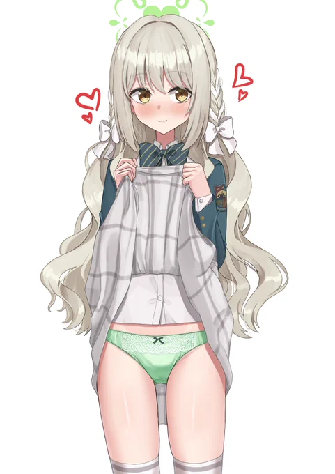 #今年も残りわずかなので今年一番伸びた絵を貼る スカートを全上げしてパンチラ