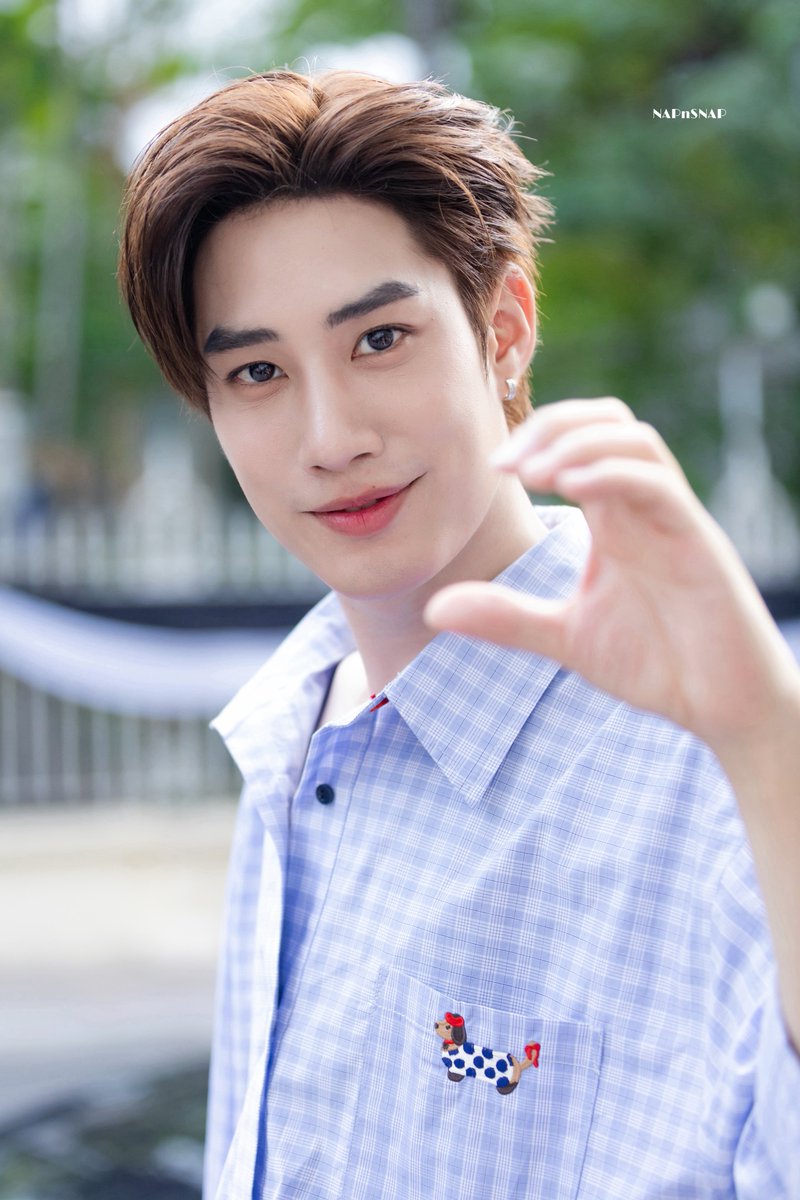NAPnSNAP's tweet photo. สาเหตุที่หายงอน = จำเลยหล่อ

LAZADA 1212 TLE FIRSTONE
@TLE_mtm #TLE_mtm 
#Lazada1212โปรอมยิ้ม
#เติ้ลเฟิร์สวัน #TleFirstone https://t.co/fPHBoDbZMr