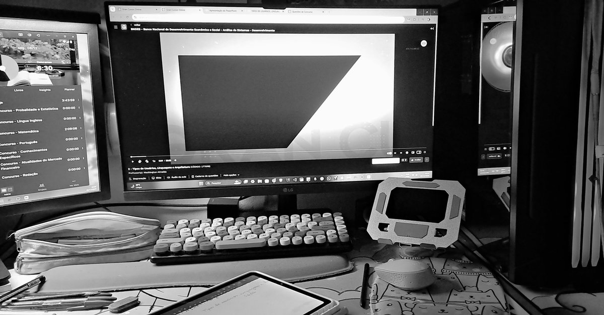 devgeekpop's tweet image. 2/100 #100diasdeestudo

Ontem nem postei, o dia foi corrido! Mas conseguir estudar por umas 4 horas, usando o método pomodoro! Revisei mat básica, banco de dados, fiz algumas questões e estudei mandarim! 
#100DaysOfCode #Estudos #Programação #Design #Concurso #ADS #Foco