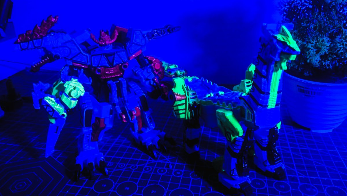 Just need 2 more Zyudenryu Braves No.26⚫ & No.27🔵 #ミニプラ