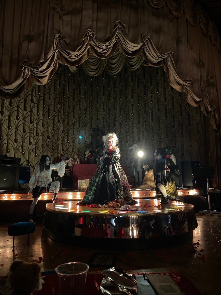 Salon de NOSFERATU Blood.2 Cast ⚜️Rose de Reficul et Guiggles