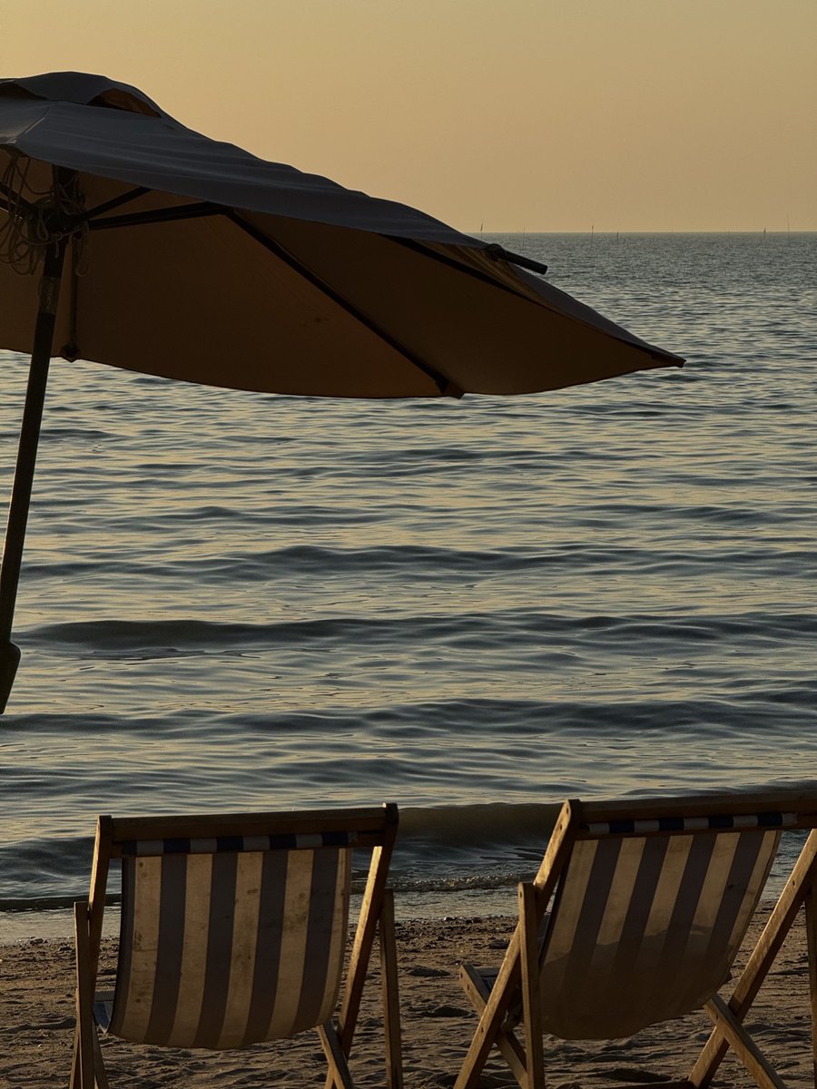 lostyouinmay's tweet image. dazz cam จบหลังกล้อง aesthetic เกิน ㅜㅜ