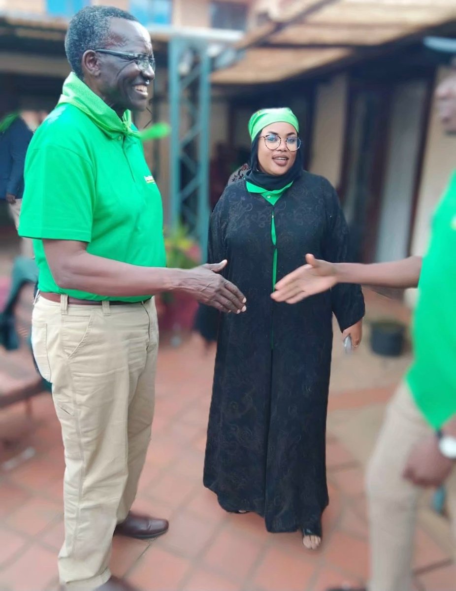 AishaYusuph97's tweet photo. Honoured to represent Kilifi County at the Young Aspirants National Accountability Charter Convention in Limuru. Standing with UGM as we champion integrity, youth leadership, and a new era of accountable governance. Kilifi is ready for true change.
@dkmaraga  @UGMParty https://t.co/NX8CMIseS3