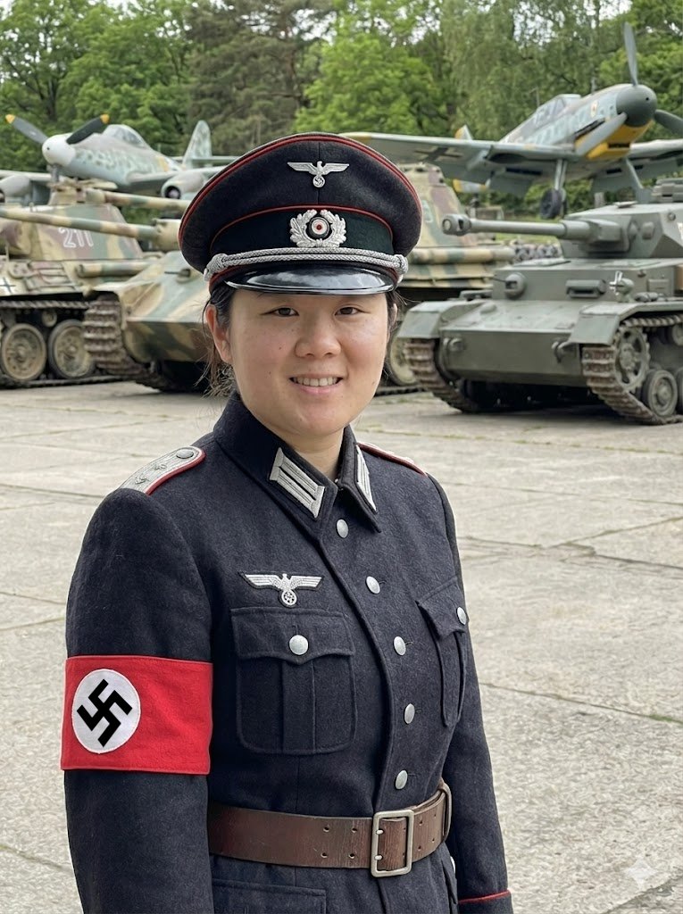 This message serves as notice regarding your post using my photo alongside derogatory commentary.

In the United States, publishing someone’s likeness without consent in a context that implies disparagement or harm falls under misappropriation of name/likeness, false light