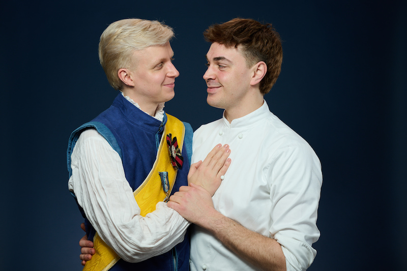 The Reviews Hub tweet media