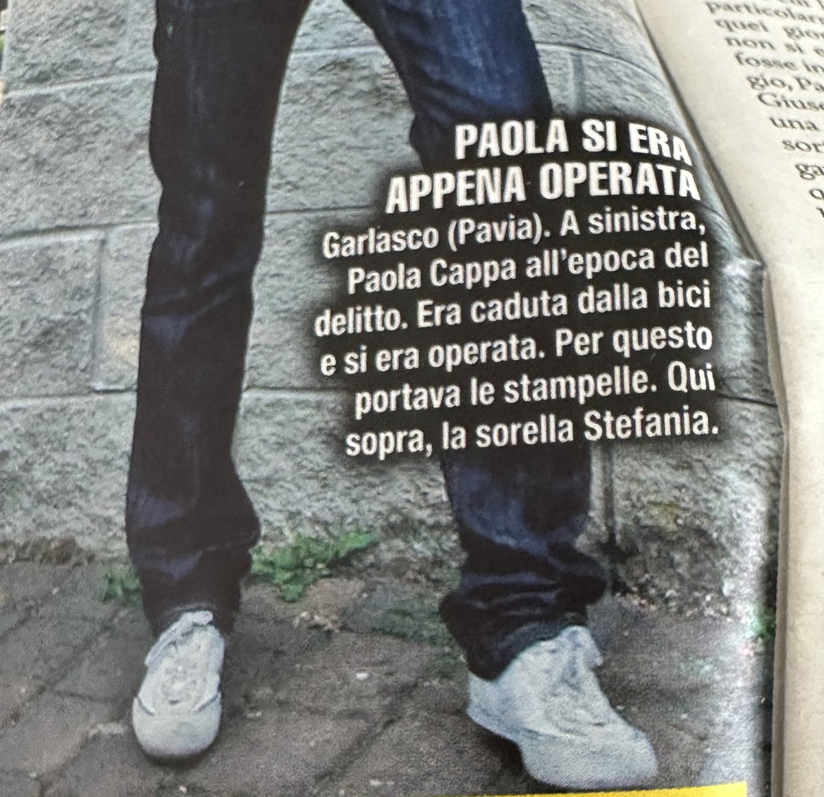 Coloritax's tweet image. Comunque per me quel giorno aveva le stesse scarpe del giorno successivo  #Garlasco