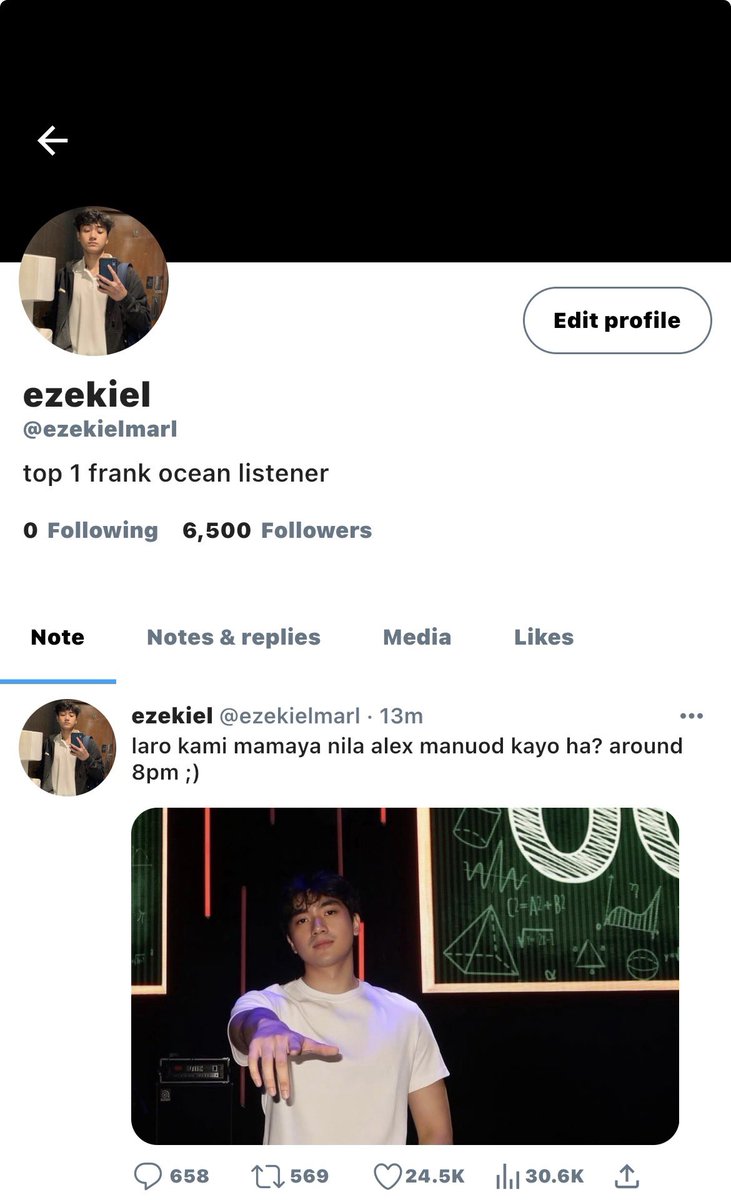 ryanecore's tweet image. a #zekeheart au 

wherein heart is the cheer captain and zeke is the basketball captain— different sports, different worlds, but someone definitely caught feelings…

pero ang tanong.. sino?