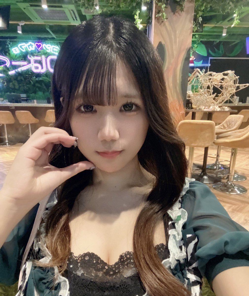 もえ☆似顔絵 12/9 19:30からいるにゃーん🐱🐾