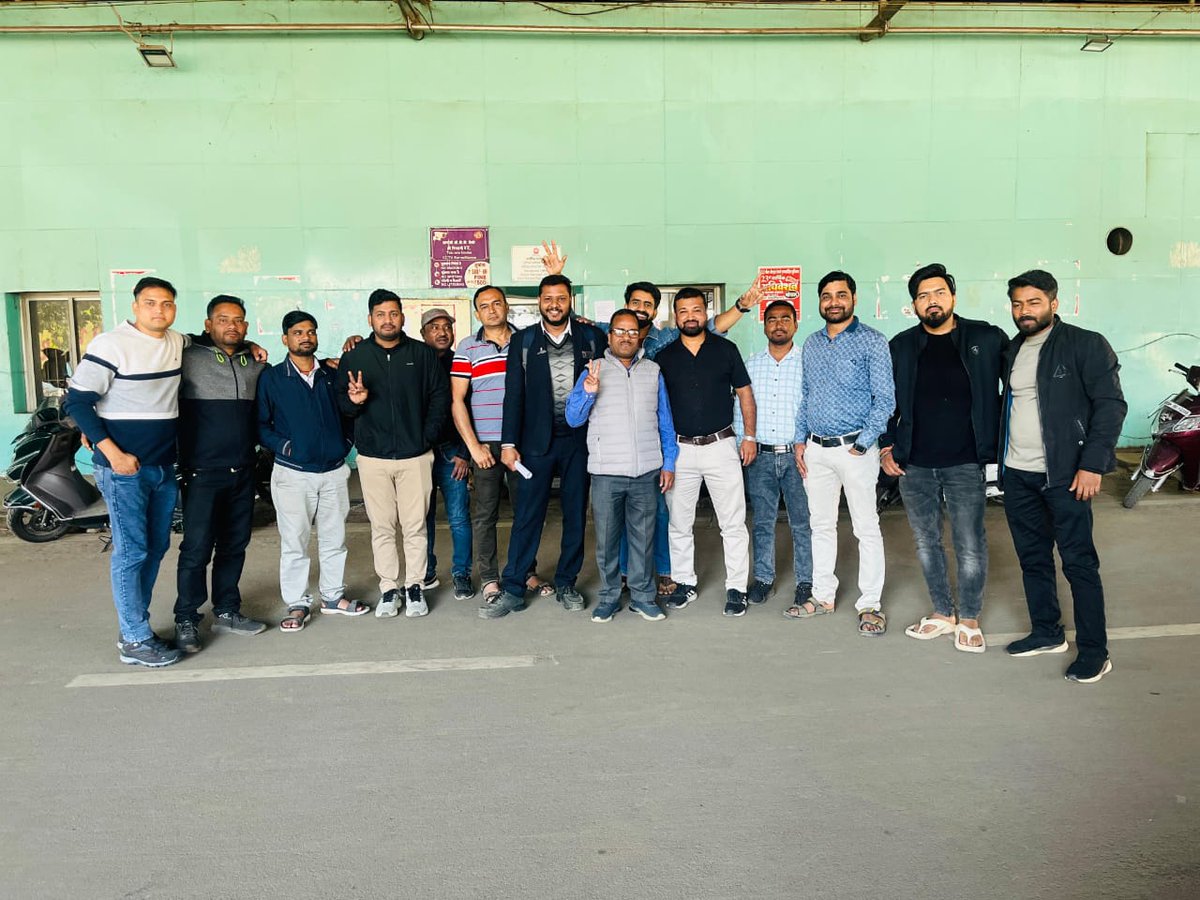 AIGC द्वारा WCR जोन के प्रत्येक लॉबी स्तर पर ट्रेन मैनेजर के 50-50 प्रमोशन के लिए प्रमोशन सत्याग्रह न्याय यात्रा निकाली जा रही है। <a href="/gmwcrailway/">GMWCR</a> <a href="/BhopalDivision/">DRM BHOPAL</a> <a href="/drmjabalpur/">JABALPUR DIVISION</a> <a href="/drmkota/">DRM KOTA</a> महोदय मामले तो तुरंत संज्ञान में लेकर ट्रेन मैनेजर के प्रमोशन की लिस्ट दिसंबर में निकाली जाये।