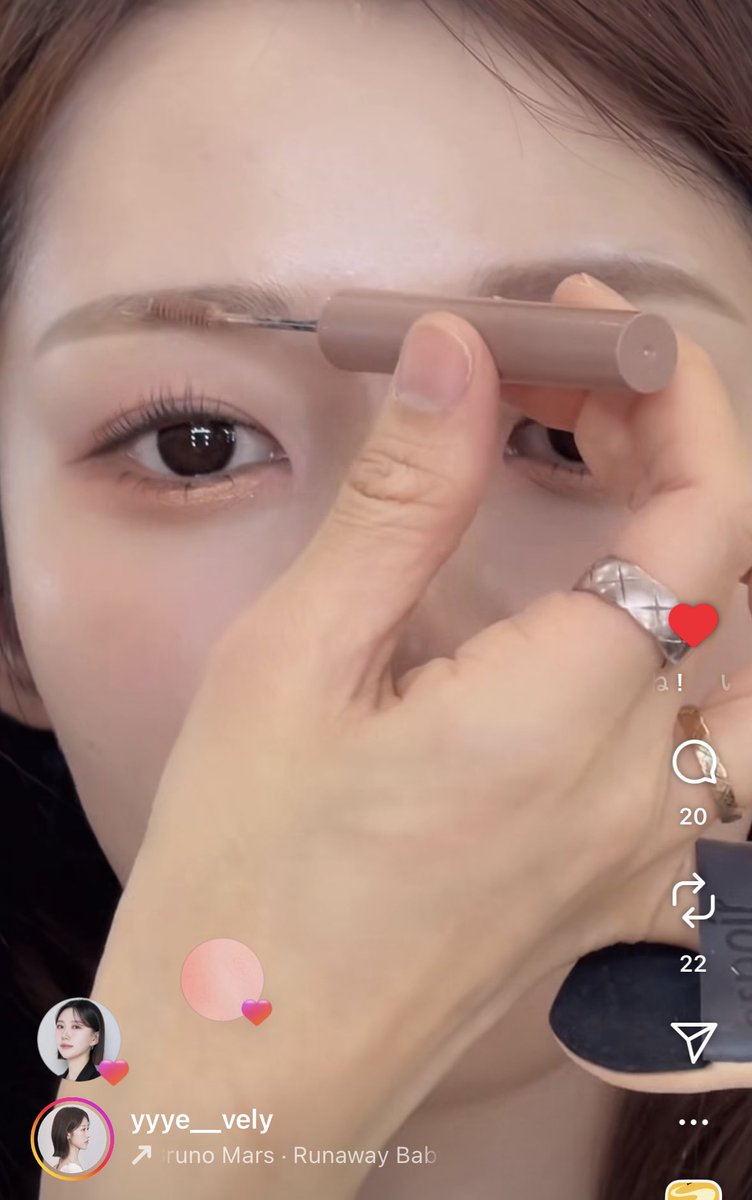 秋ミュ tweet media