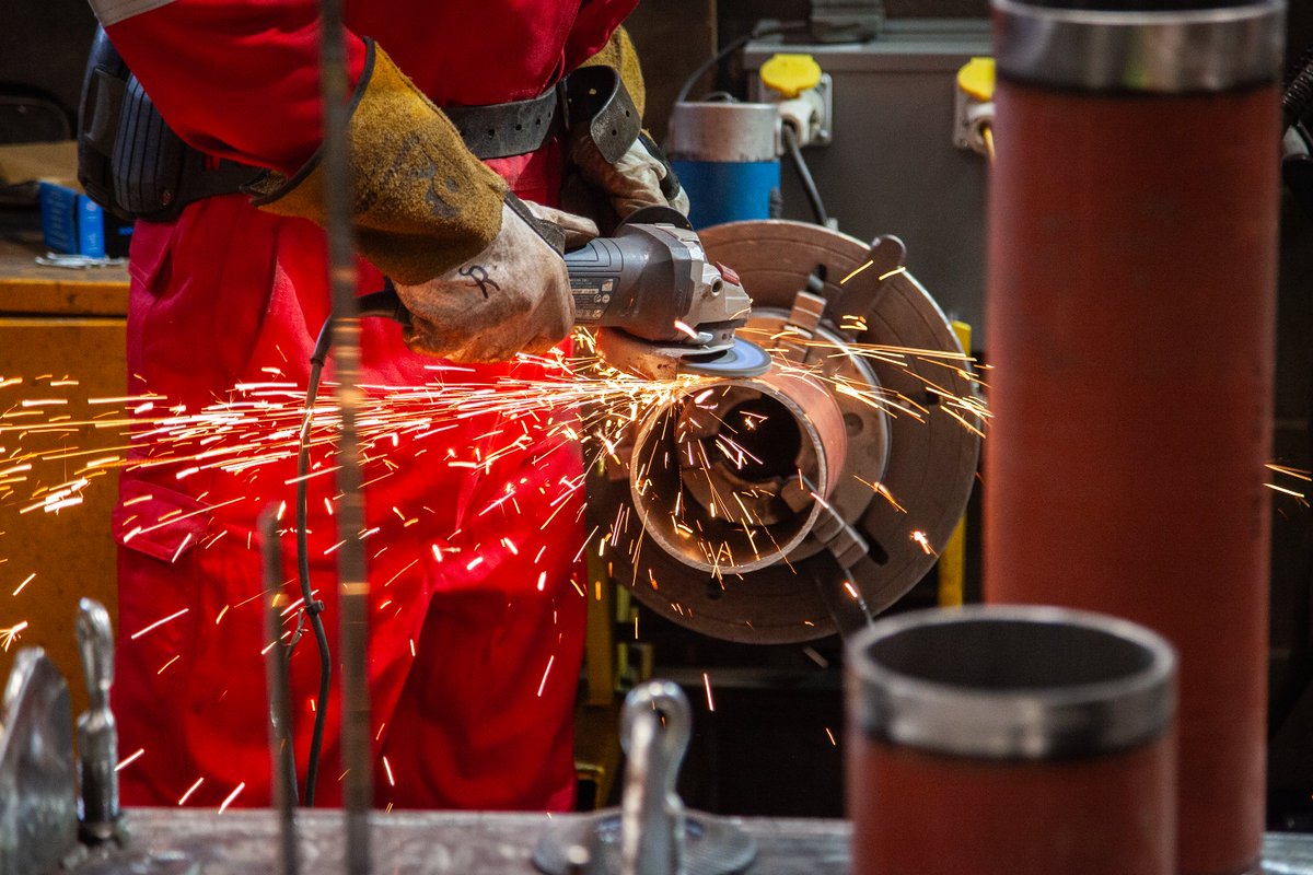 Studio_FV's tweet image. Location. Location. Location.  Our most recent shoot involved a trip to #FESGroup's purpose-built #prefabrication facility in #Stirling.  You can't beat making stuff.  #engineering #training #welding #fabrication #prefabrication #photography #video #socialenterpriseatwork