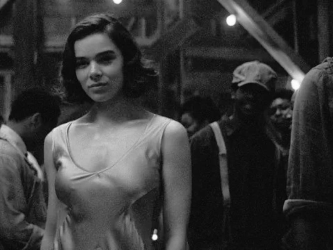 jesuscasas55's tweet photo. #ToHaveAndHaveNot (1944)
#TenerYNoTener
Lauren Bacall
#Sinners (2025)
Hailee Steinfeld https://t.co/N7RkJaus1P