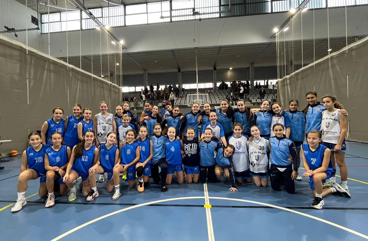 Mutilbasket's tweet photo. Gran experiencia para las minis de Aranguren Mutilbasket en el Torneo Top Basket “Ciutat de Sabadell” @topbasquet_sbd / Esperientzia bikaina Aranguren Mutilbasketeko mineentzat “Ciutat de Sabadell” Top Basket Torneoan #AupaMutilbasket https://t.co/ainzLvL0m3 https://t.co/gxFyAi2hux