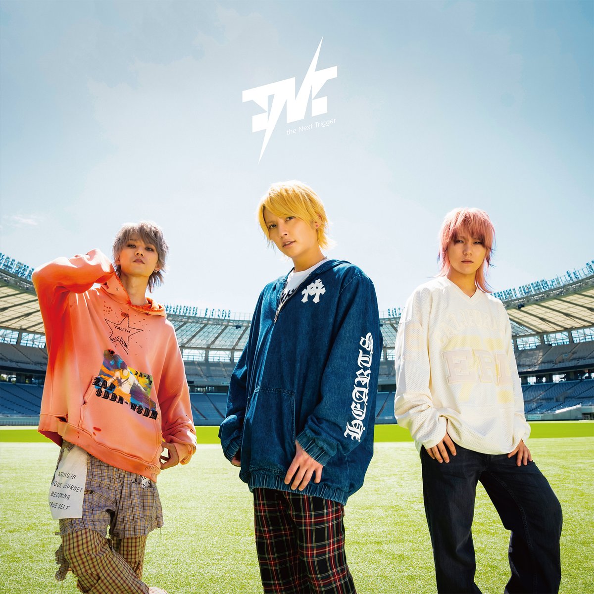 TNT_official_jp's tweet photo. T.N.T 1st Single
『未来へ/I Don't Care』
このあと0:00配信スタート⚡️
▼Stream / Download Link
https://t.co/bSHQ0WW5AX

#未来へ_IDC #TNT
#kyokey #手越祐也 #Furutatsu https://t.co/xstQkBflBt