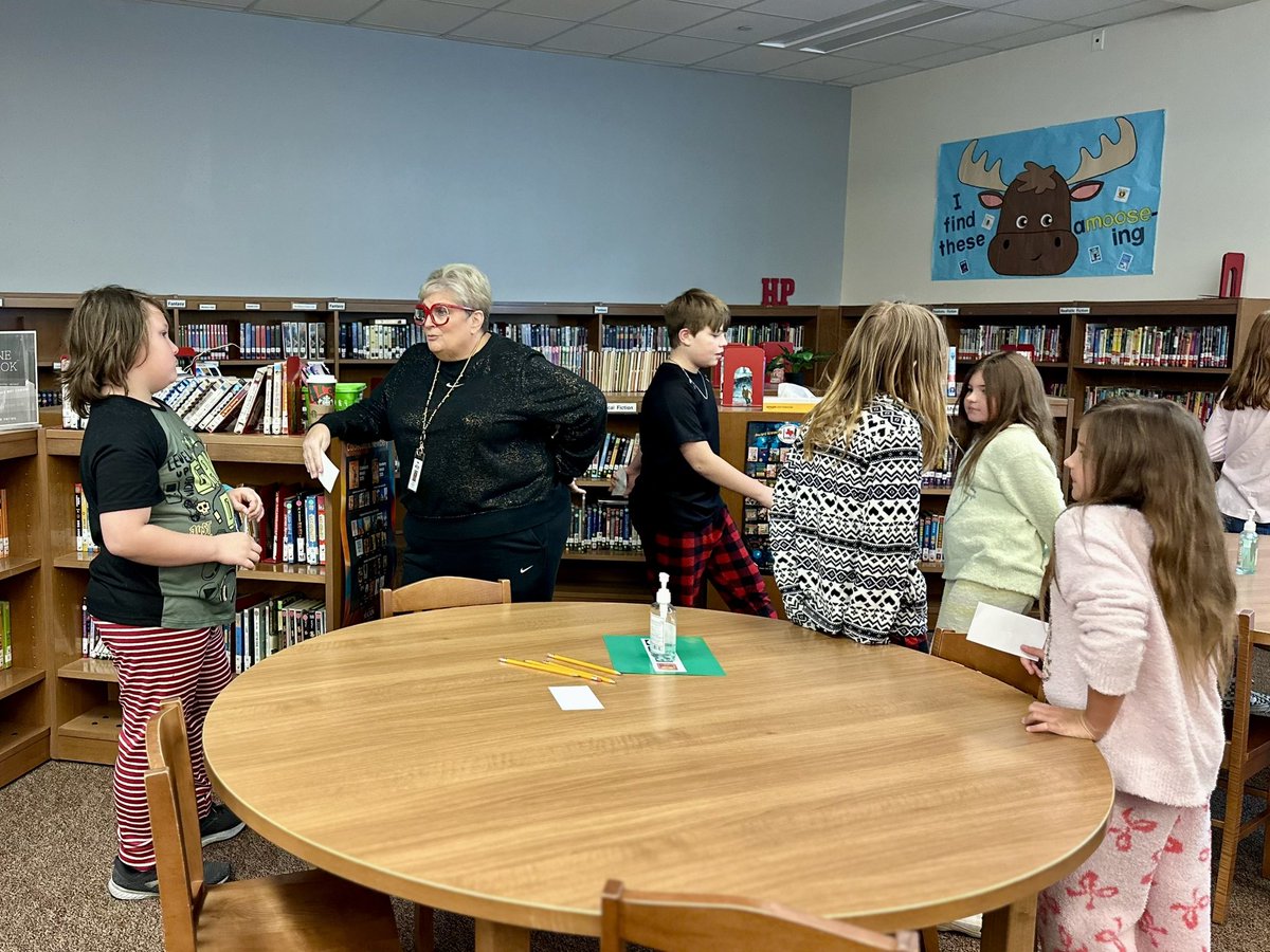 CourtLead's tweet photo. Our very first #HopeSquad retreat was filled with connection, education, and conversation. 
#thehighpointhype https://t.co/mX6CgKbTfj
