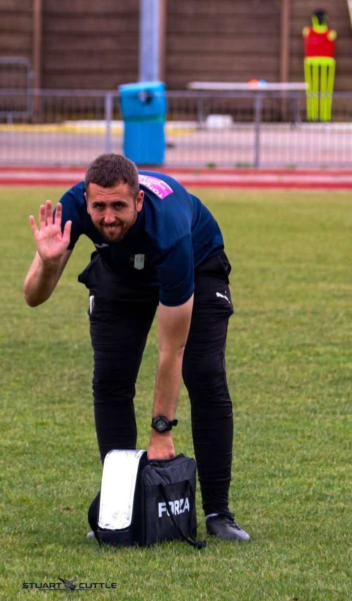 Grantham Town FC tweet media