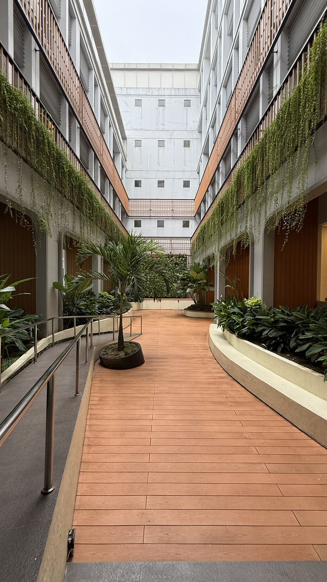 inimah bukan RS, tapi Hotel 🙏🏻