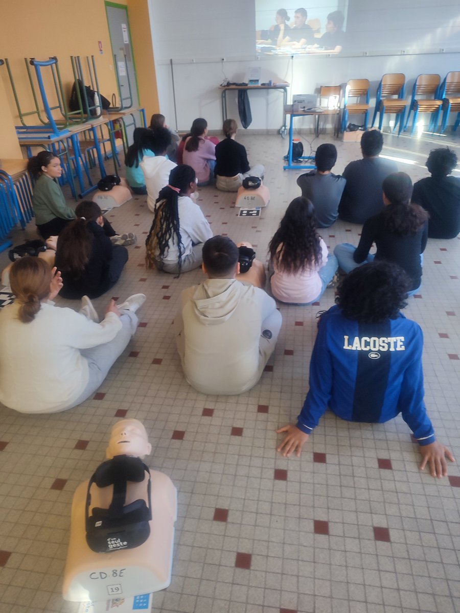 Collège Paul Valéry tweet media