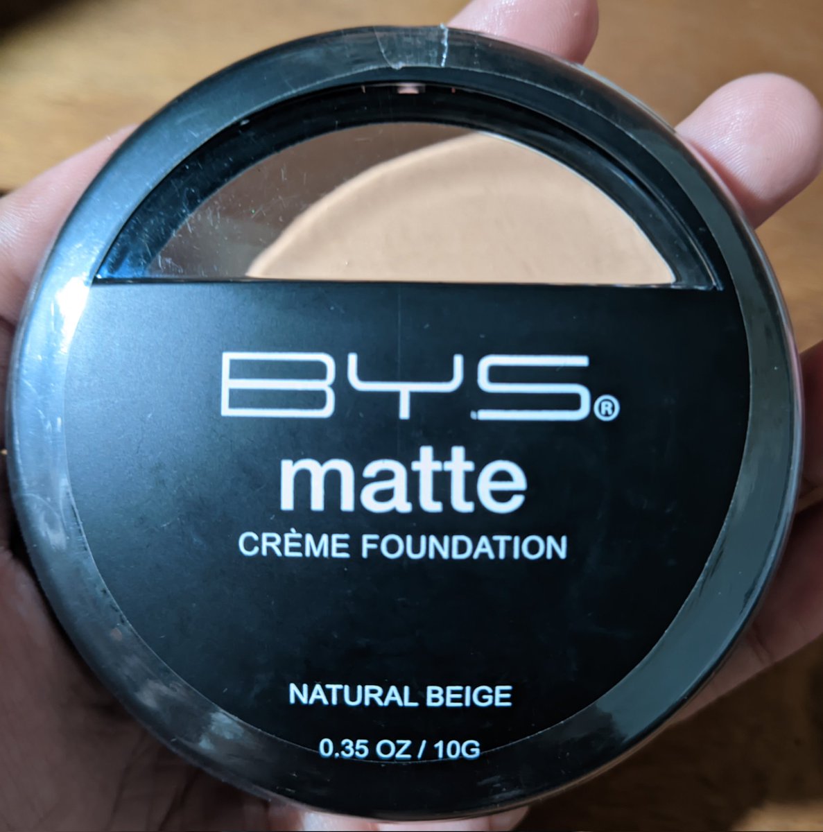 JSmeyu's tweet image. hi! baka may inch po 

wts lfb sealed BYS CRÈME FOUNDATION ( NATURAL BEIGE) 

— 600 php + free shipping