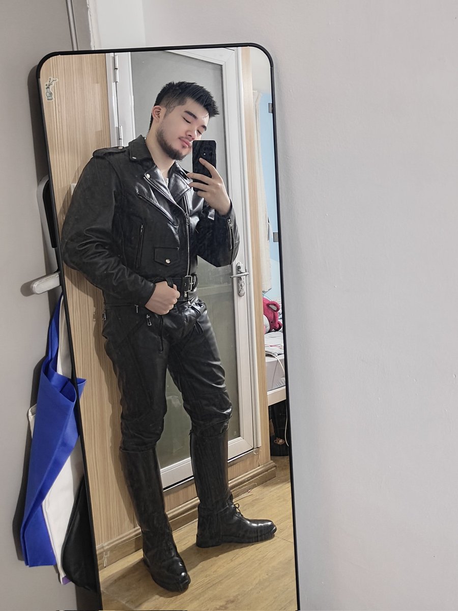 bootedpatrick's tweet image. 