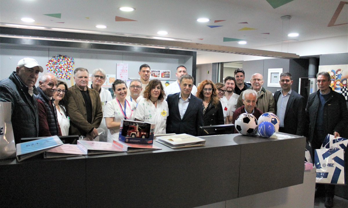 La Navidad es compartir, llegar donde hace falta y estar cerca de los todos los que nos rodean. Por eso, la 'Campaña de Navidad' de AFE es tan especial y la vivimos con tanta emoción año tras año.

Ver la ilusión de los más pequeños nos toca el corazón y nos reafirma en la