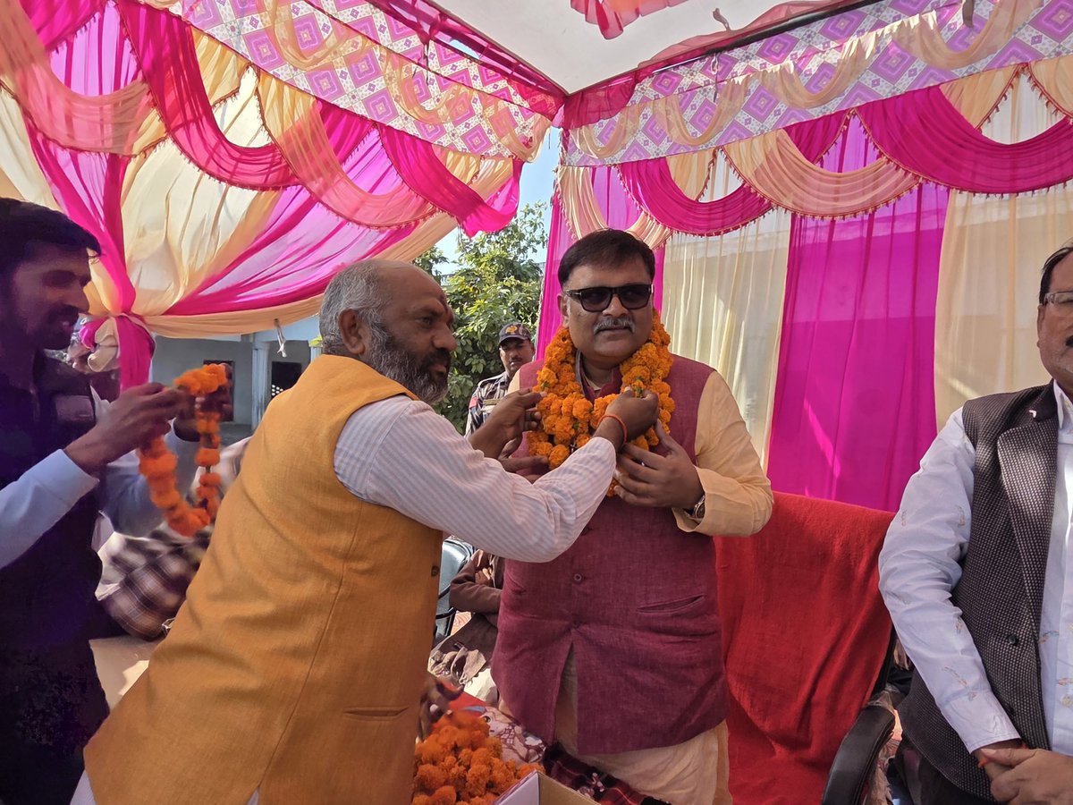 हिंदू Subrat Pathak tweet media