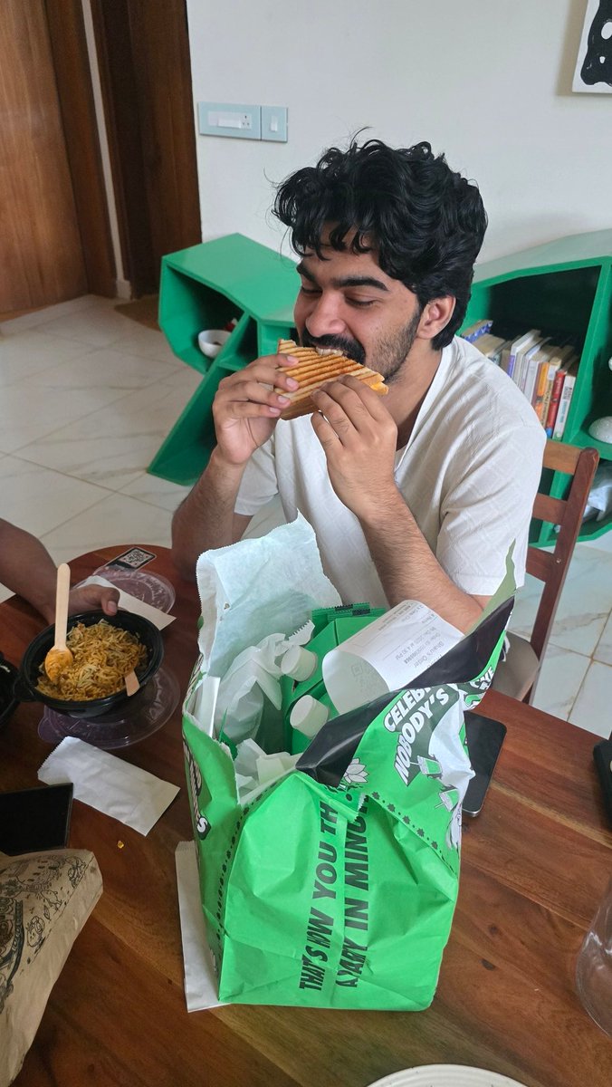 Boldrin 🛫 tweet media