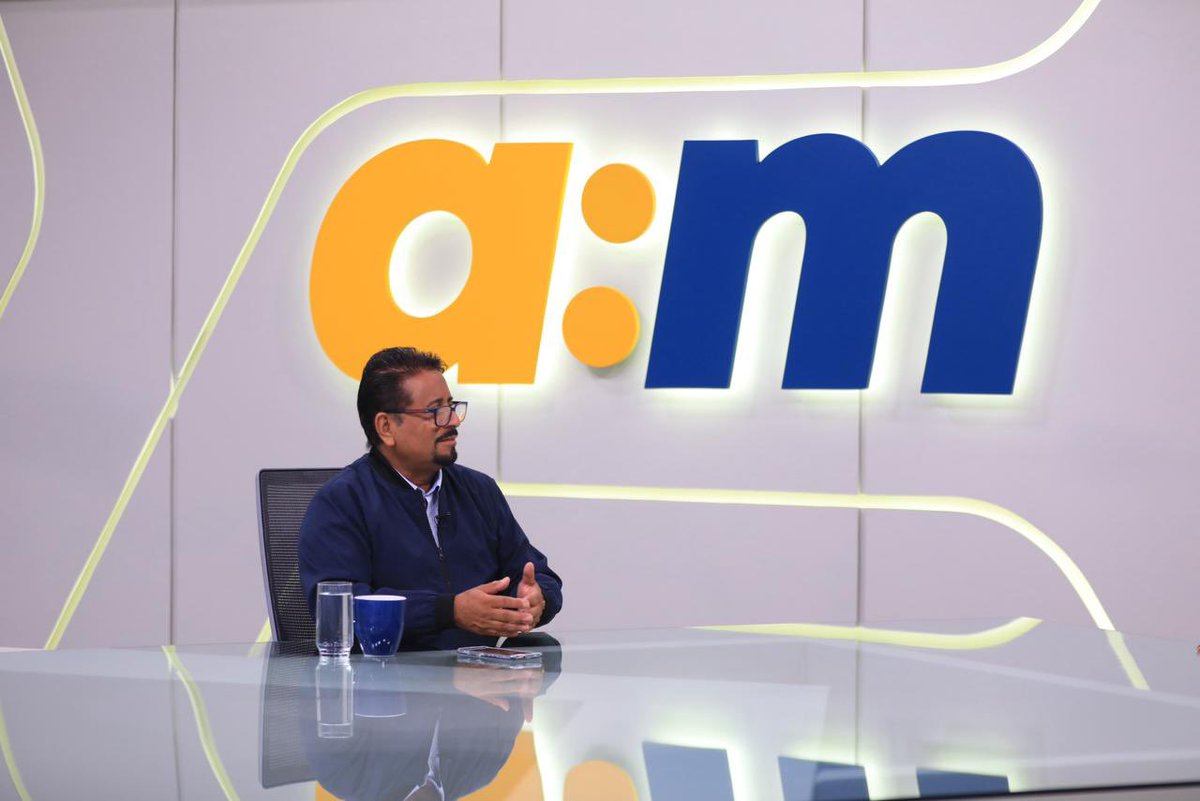 En la #EntrevistaAM, el sociólogo y docente, <a href="/MAURODPOLITICO/">MAURICIO RODRIGUEZ</a>, resalta el trabajo del Gobierno del Presidente <a href="/nayibbukele/">Nayib Bukele</a>, con la implementación del programa #DosEscuelasXDía.