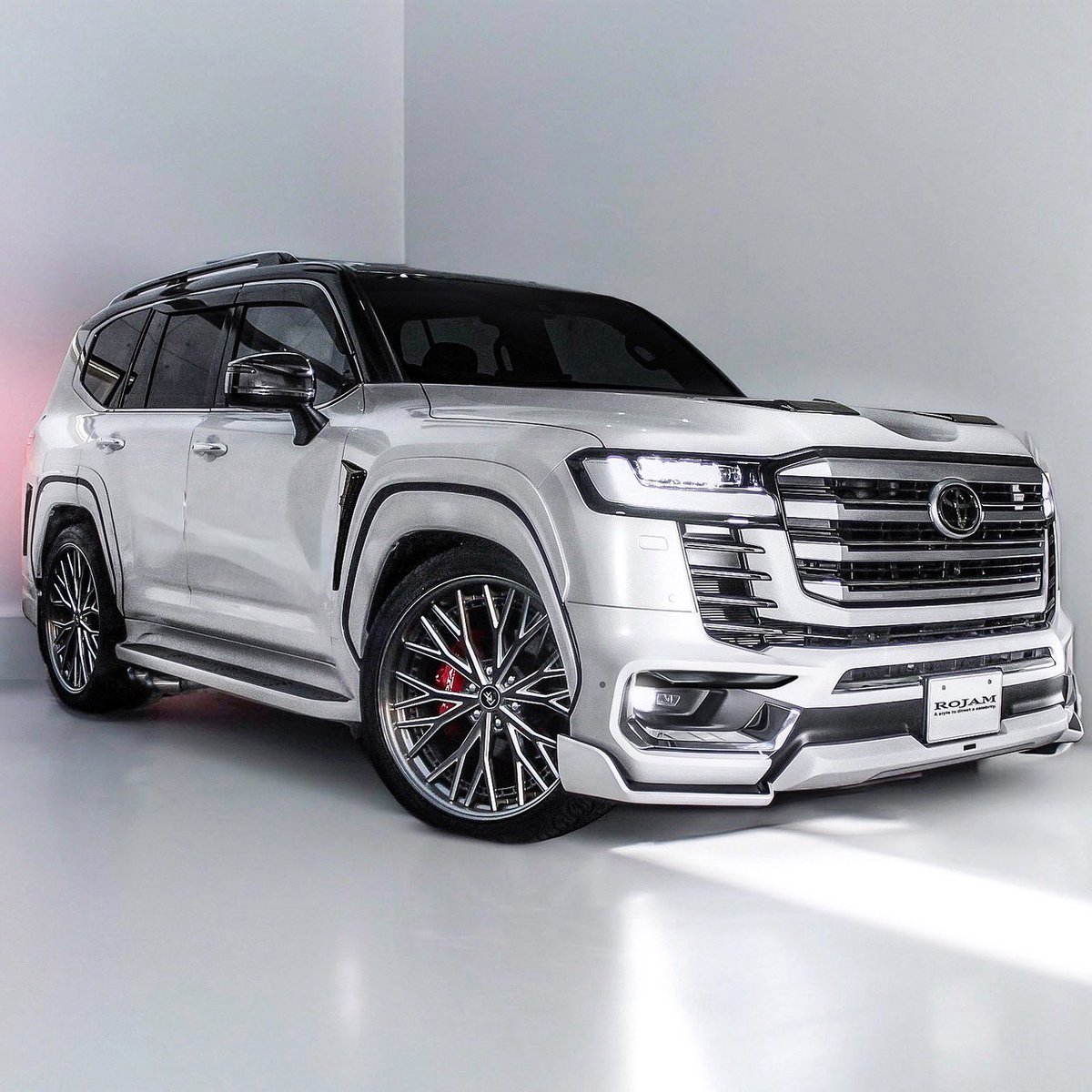 ランクル300ZXモデリスタ専用 エアロパーツに新しいアイテム完成