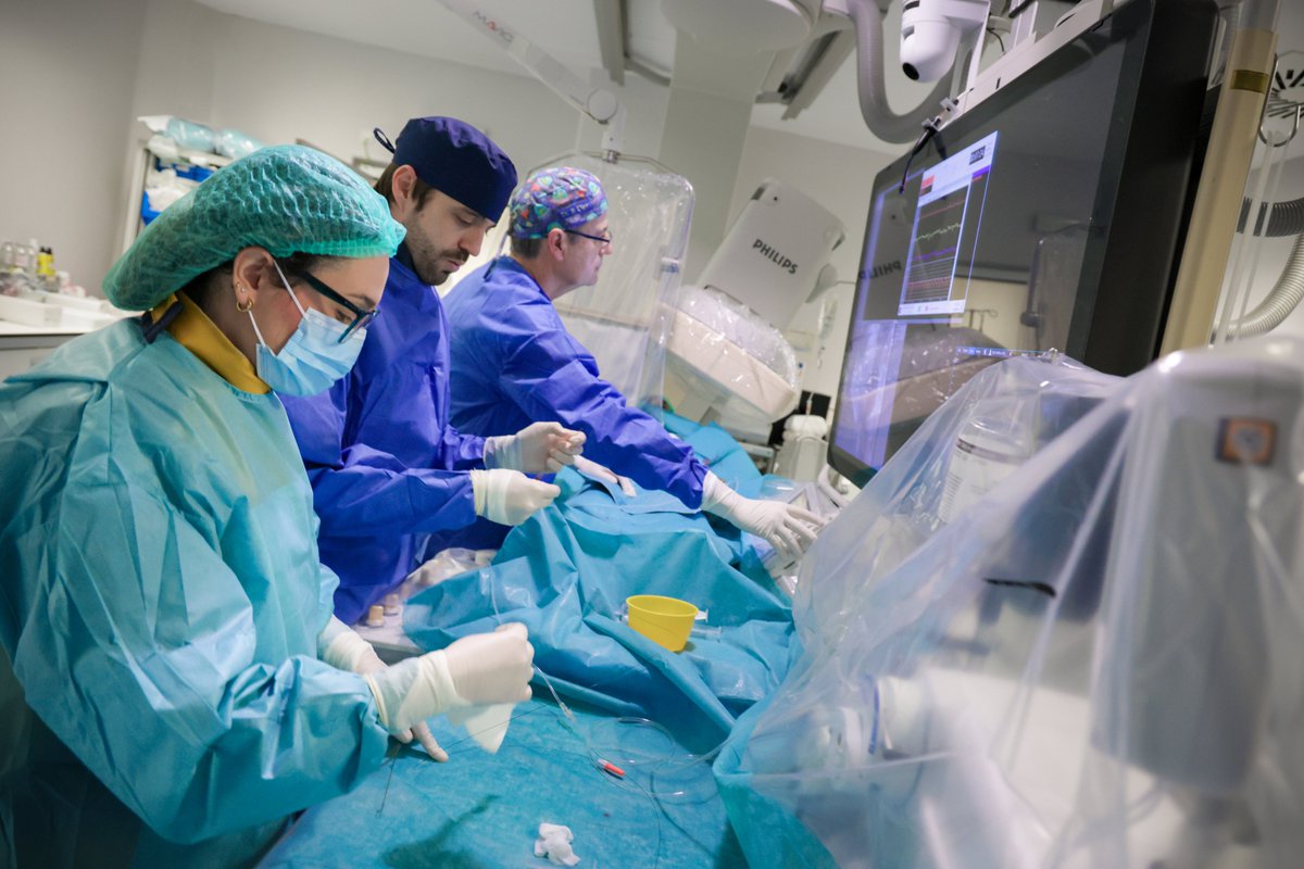 HospitalLaFe tweet media