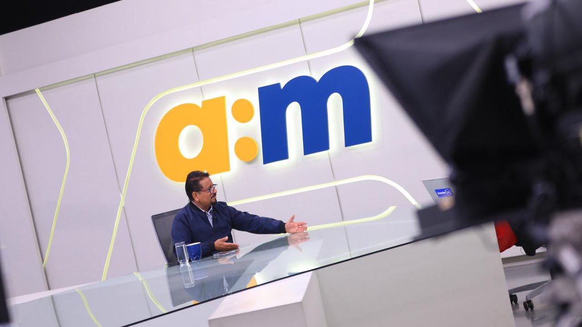 “El elemento importante de #DosEscuelasXDía es el rescate de los centros escolares a nivel nacional”, apunta el sociólogo y docente, <a href="/MAURODPOLITICO/">MAURICIO RODRIGUEZ</a>.