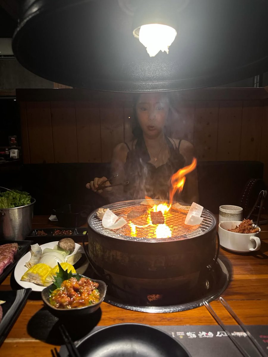 ciizezip's tweet image. 📂 ig feed ; cheriie.much 

🔗  instagram.com/p/DRwrUutErMV/…

#ciizezphr #CiizeRutricha