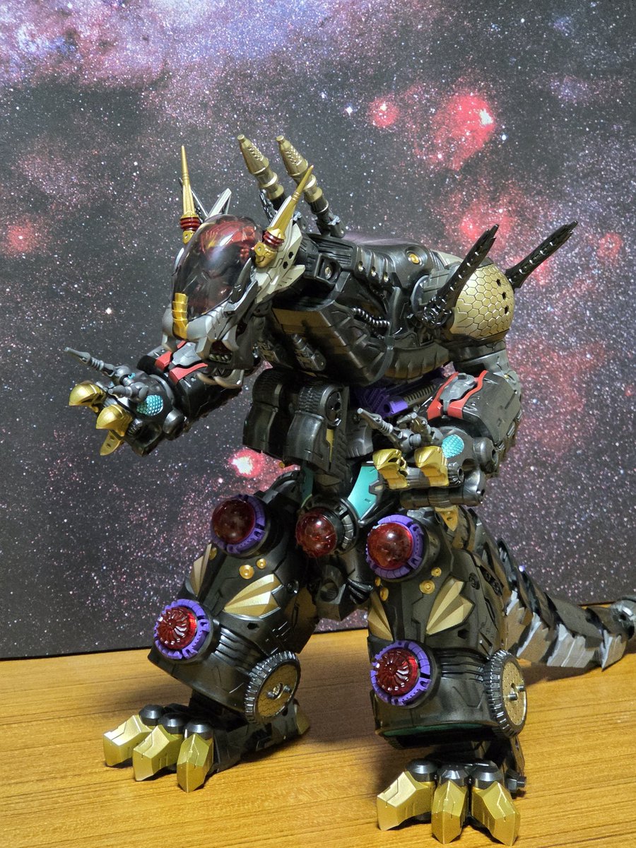 ワルダロスギガンター見参‼️ エヴォルギガンター最高です‼️ 各形態に