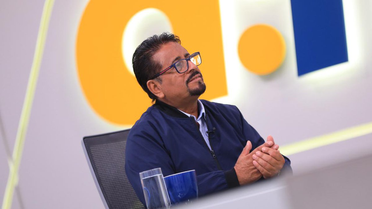 “Durante los Gobiernos del FMLN se hacían reparaciones menores, nada comparado con lo que se ha hecho ahora”, asegura el sociólogo y docente, <a href="/MAURODPOLITICO/">MAURICIO RODRIGUEZ</a>.