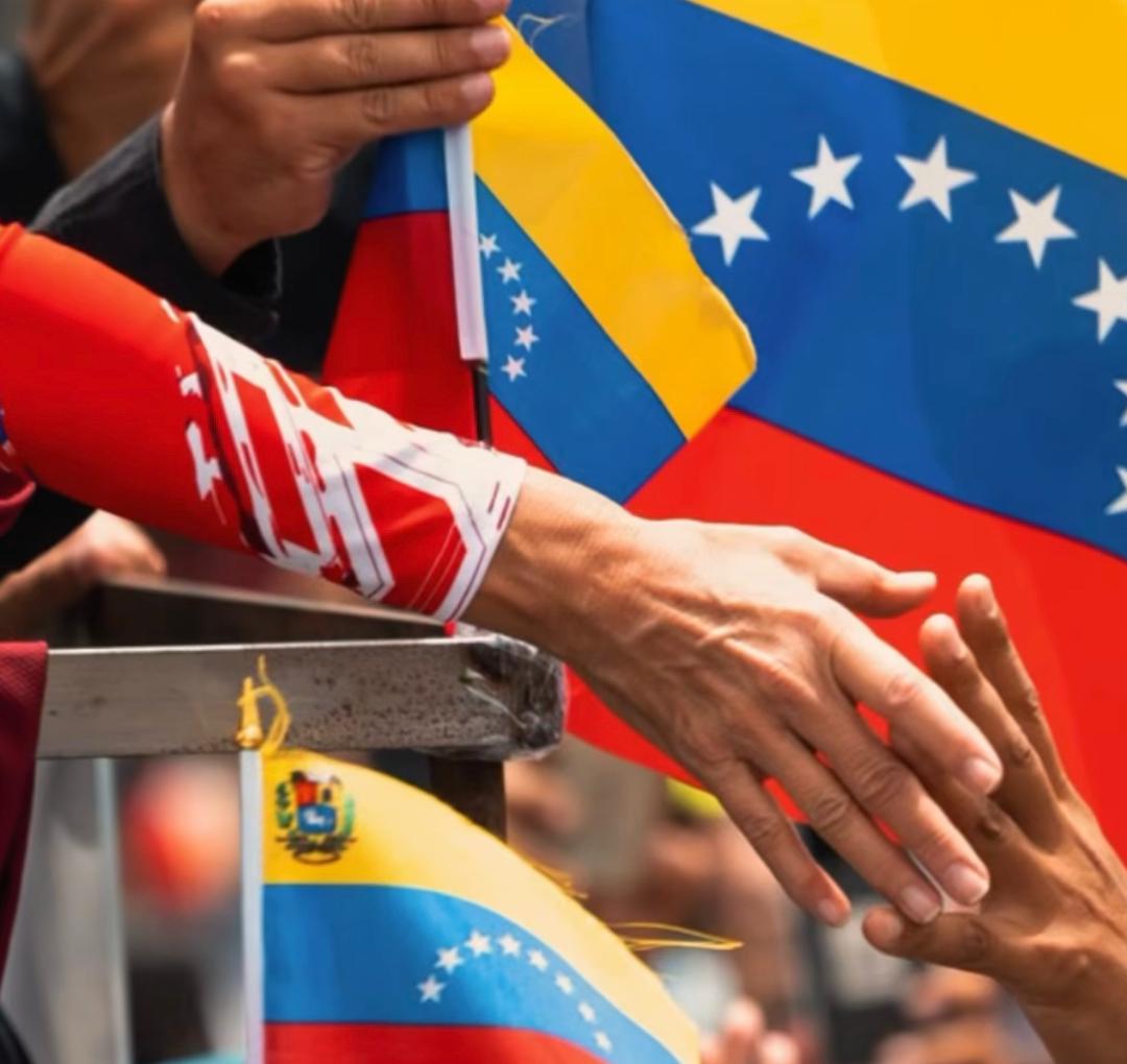 En esta larga y dura travesía, los venezolanos hemos ganado certezas del alma, verdades profundas que le han dado un sentido trascendente a nuestras vidas y que nos preparan para construir un gran #futuro  en #paz