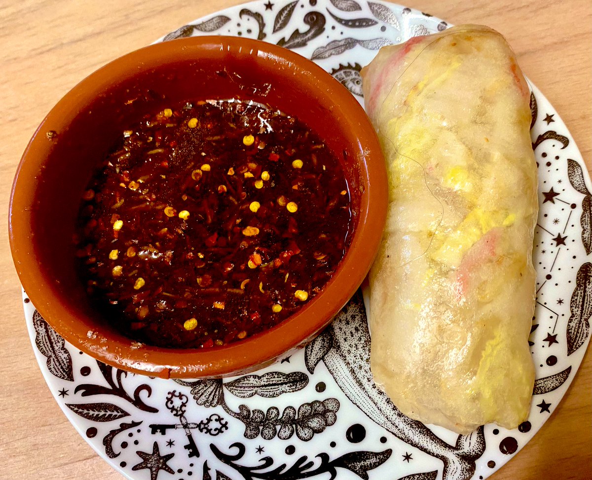 Breakfast today..I may have a slight spring roll addiction 😩🤣🤣