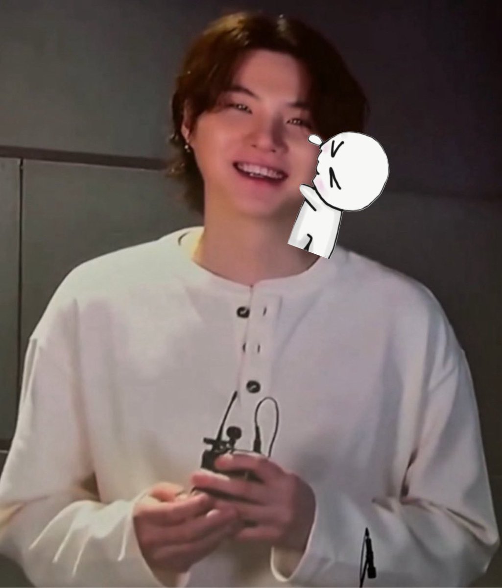 camlovesyoongi's tweet image. 