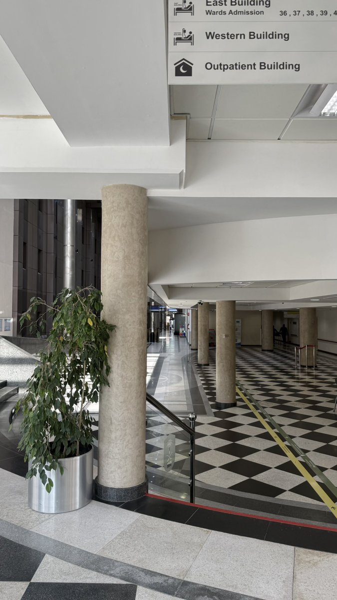 «وإيّاك نستعين»
على أنفسنا والدنيا، على كل ما يفوق طاقتنا، وتفتر عنده عزائمنا، بك نستعين فأنت خير معين يا الله.